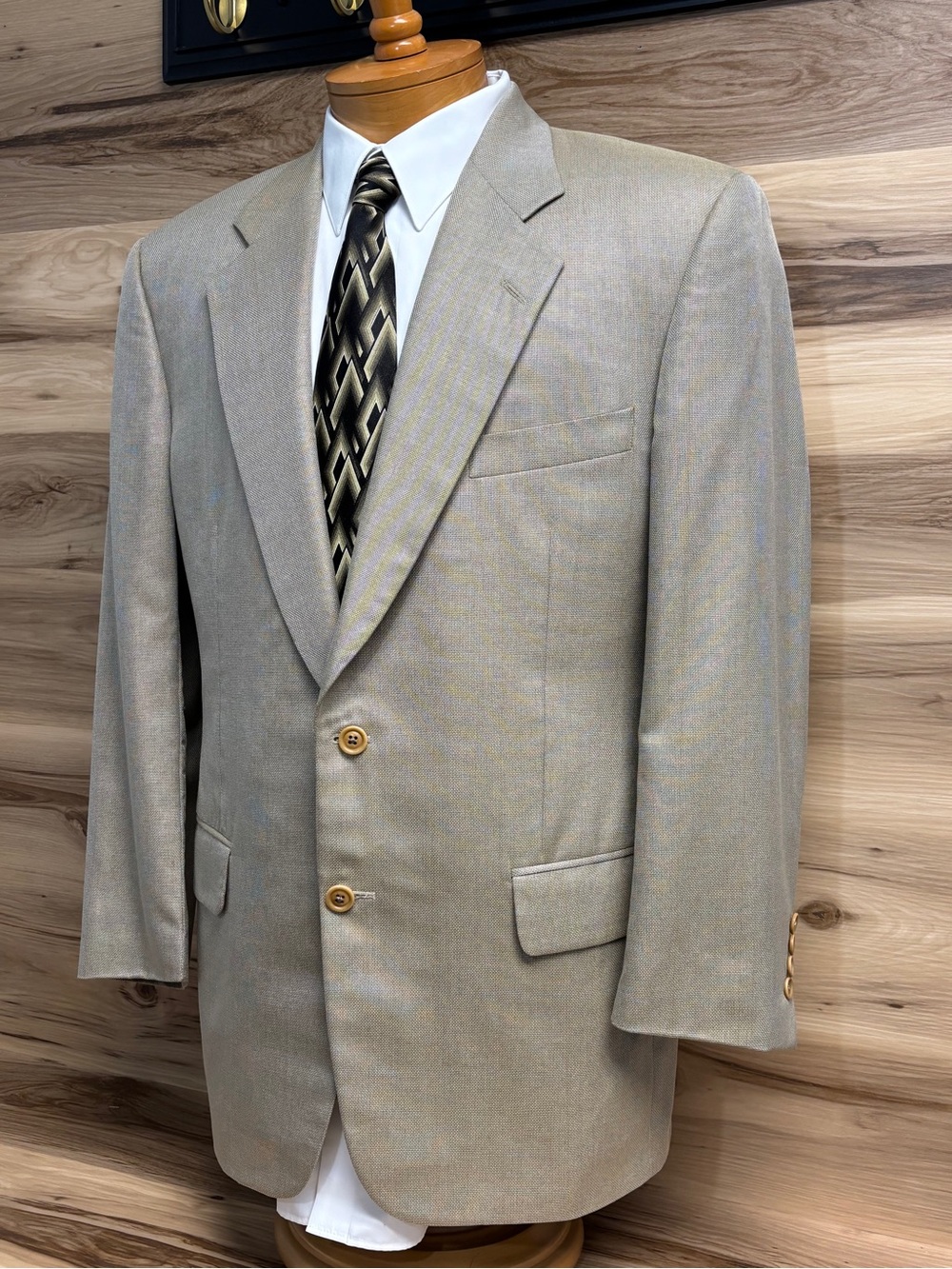 Samuelsohn beige silk and wool blend blazer size 44 semi-long.